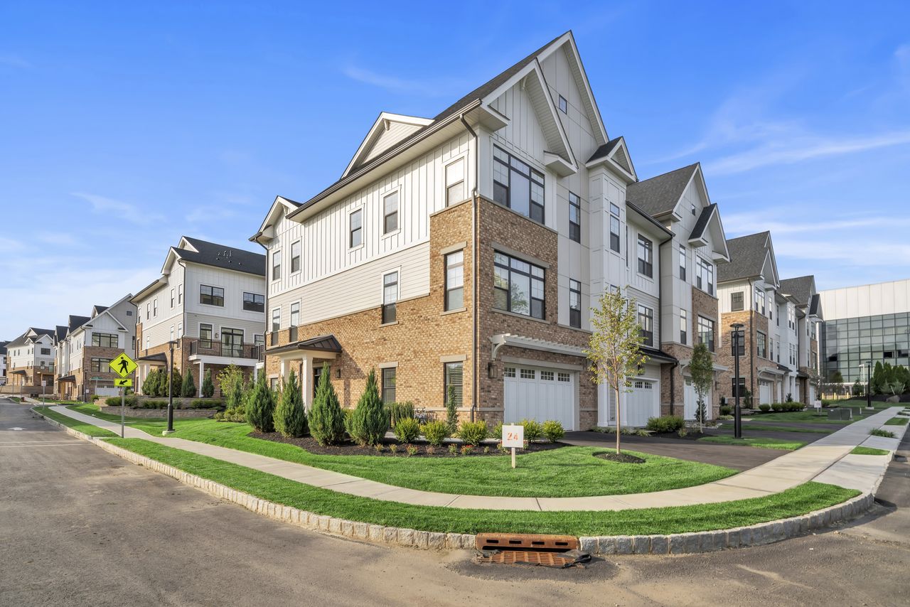 Exterior streetscape of The Sylvan Townhomes, Englewood Cliffs, New Jersey